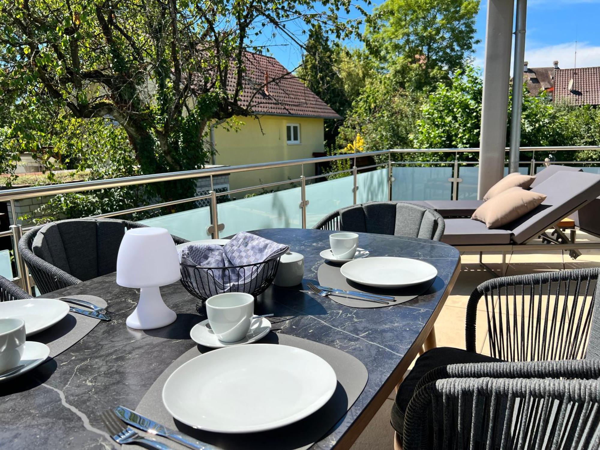 Neues Seeapartment Uberlingen Exterior photo